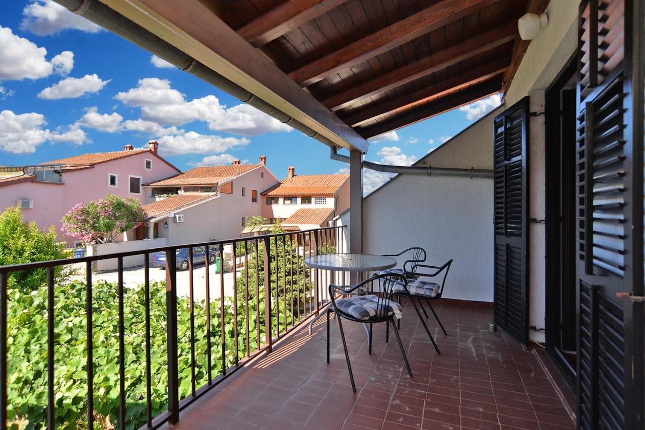 Apartment Vanga 533 Pula Exterior foto